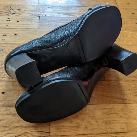 Nine West Leather & Buckle Chunky Heels - Picture 8 of 8